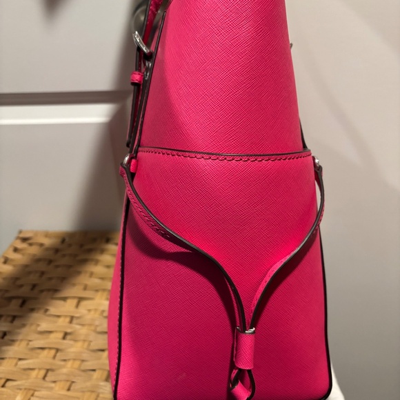 Michael Kors Voyager - Picture 9 of 9